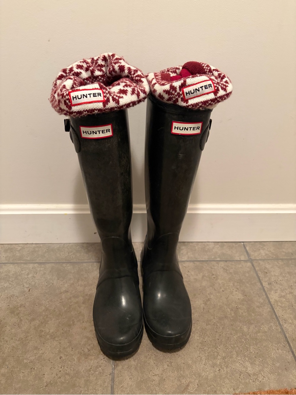 Hunter rain boots with liners